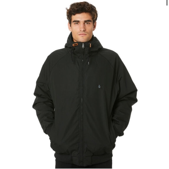 hernan volcom jacket